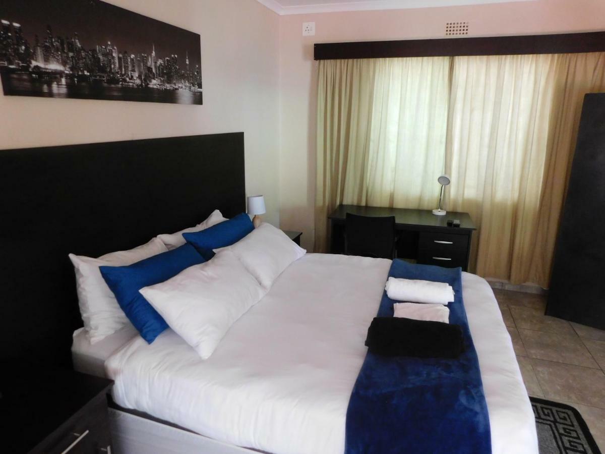 פולוקוואנה Savannah Guest House מראה חיצוני תמונה